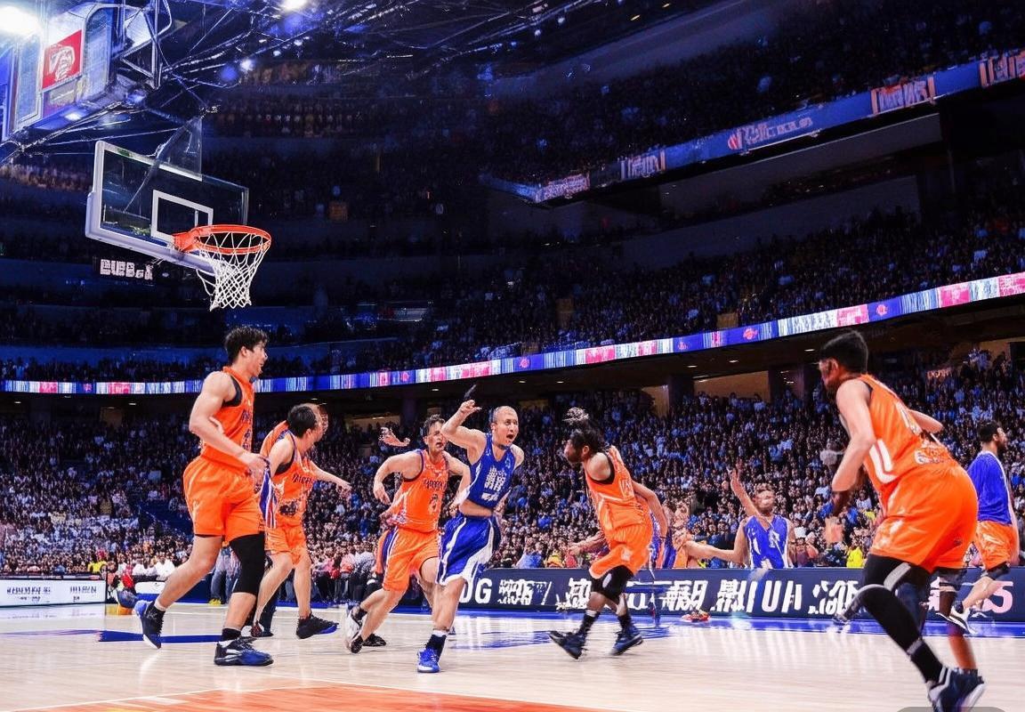 2020 CBA焦点对决：辽篮与青岛激情碰撞回顾(图1)